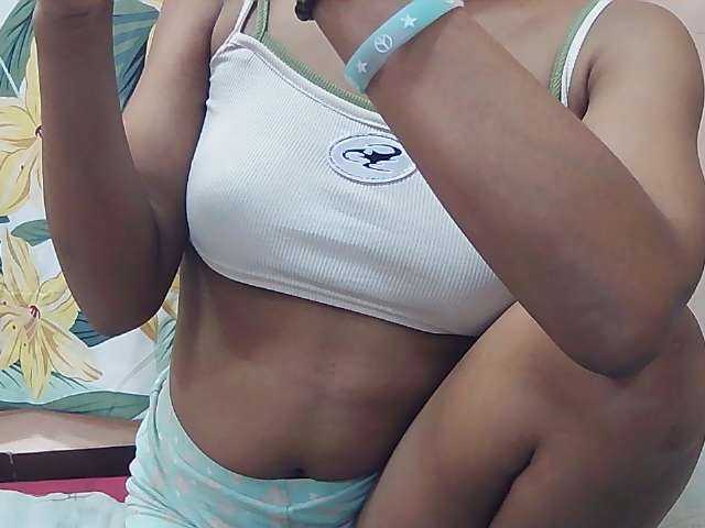Koushy live cam on BongaCams