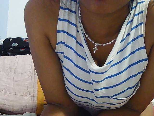 Koushy live cam on BongaCams