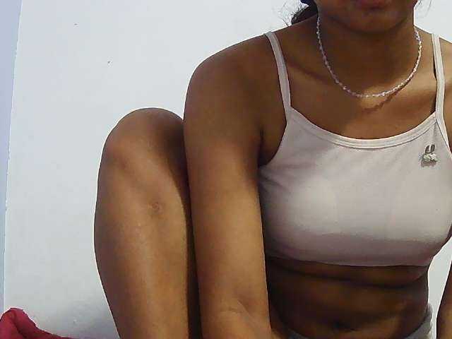 Koushy live cam on BongaCams