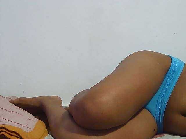 Koushy live cam on BongaCams