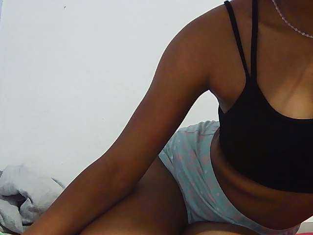 Koushy live cam on BongaCams