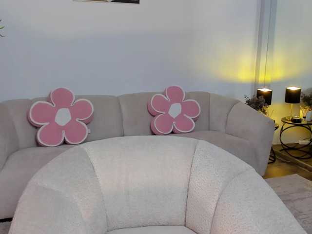 AnyaRayne live cam on BongaCams