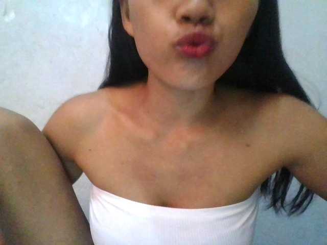 Hannah1998 live cam on BongaCams