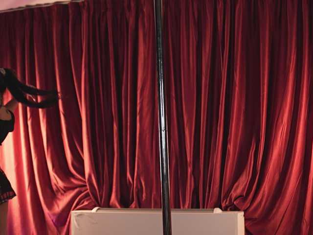 ZennySings live cam on BongaCams