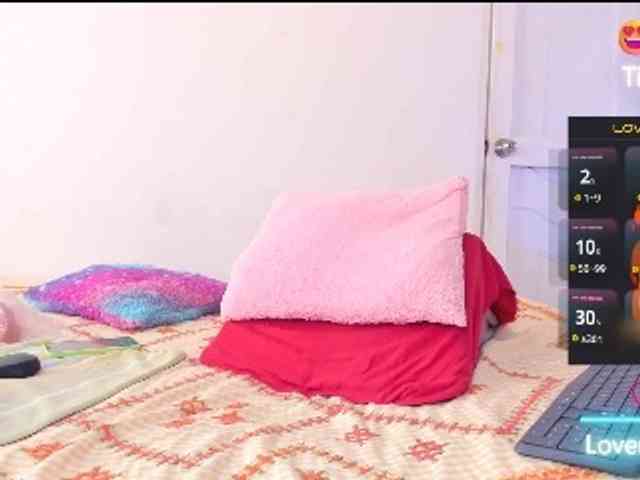 tiara-hamilton Sex Cam Show