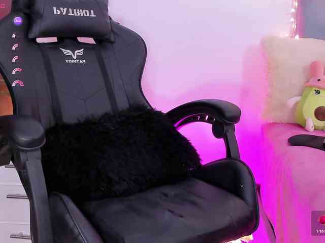 jazlyn-doll Sex Cam Show