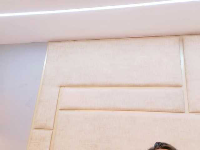 RubyScarlett live cam