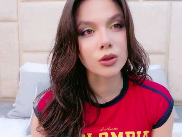 CarolineVega