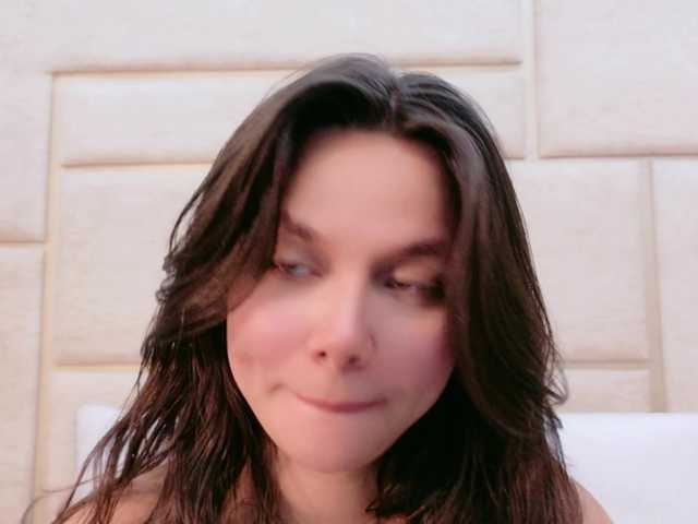 CarolineVega