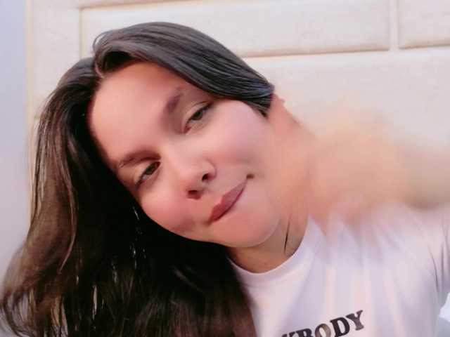 RubyScarlett live cam on BongaCams
