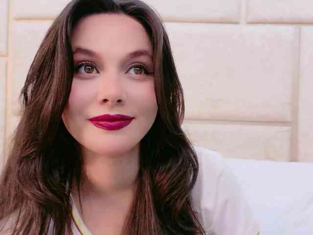 CarolineVega