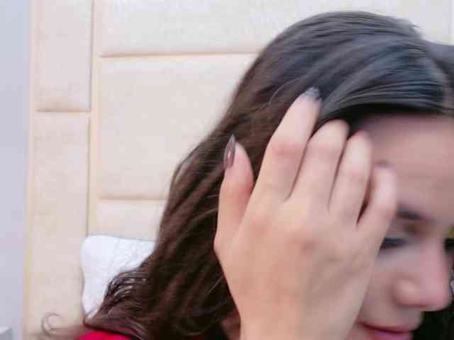 CarolineVega webcam