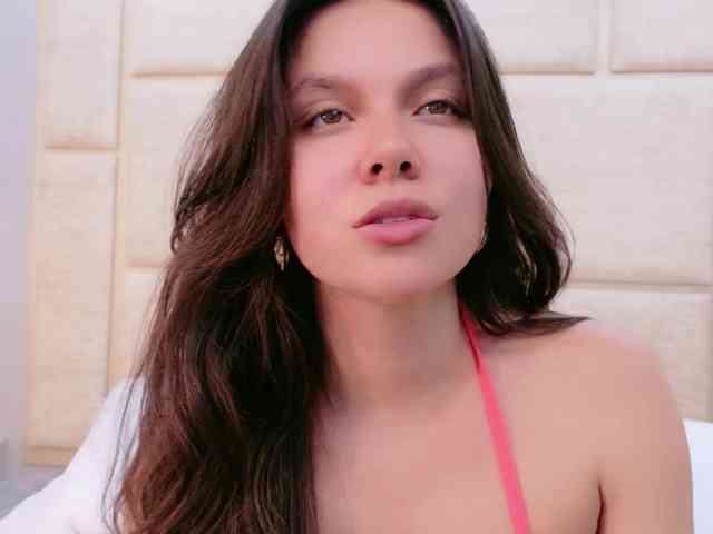 CarolineVega webcam