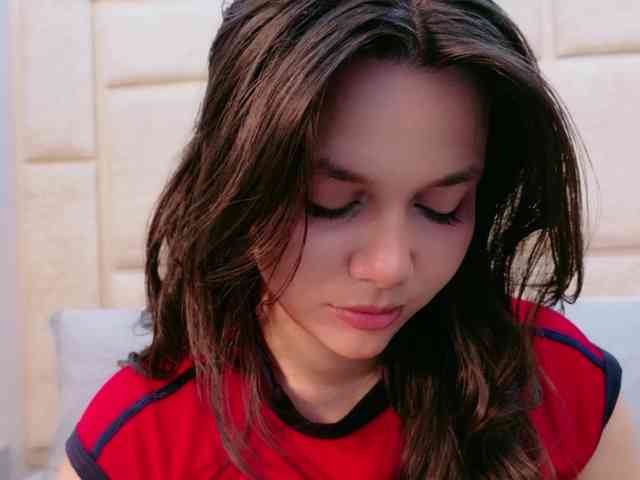 CarolineVega