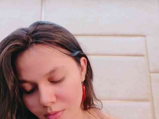CarolineVega