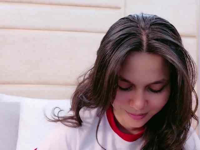CarolineVega