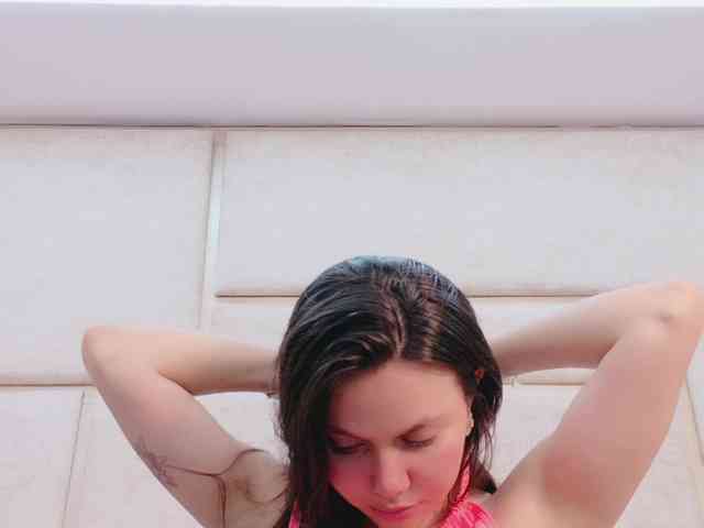 CarolineVega webcam