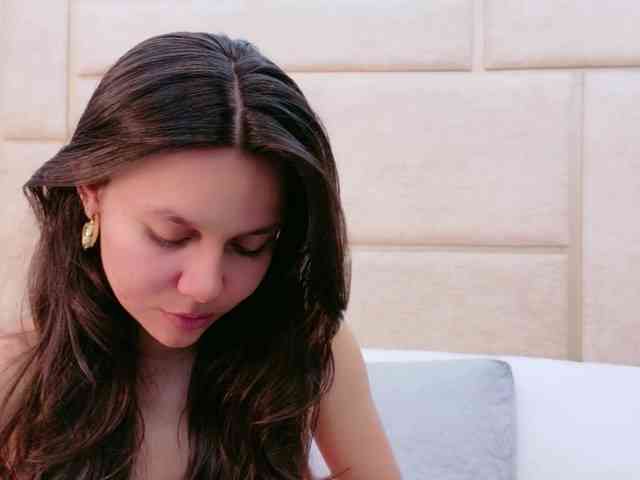 Modelo: CarolineVega