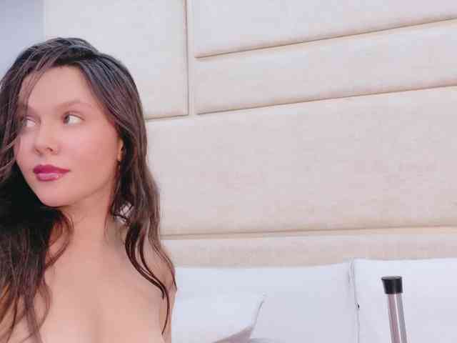 RubyyScarlett webcam