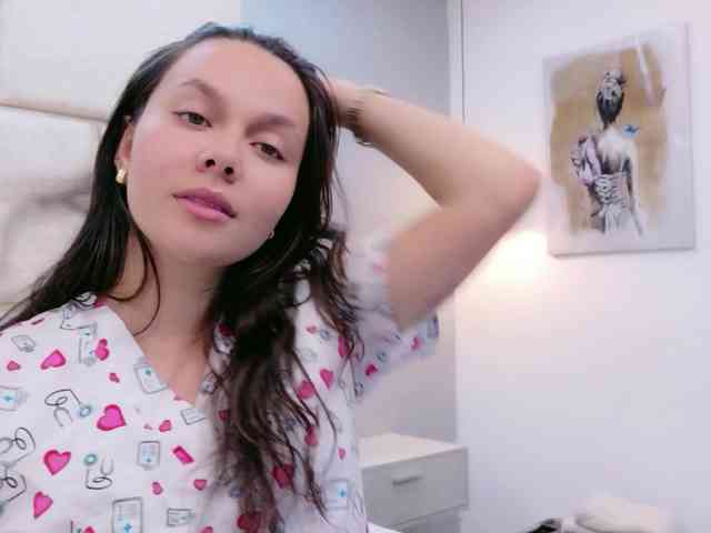CarolineVega webcam
