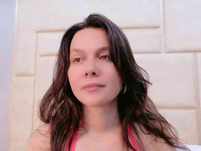 CarolineVega webcam