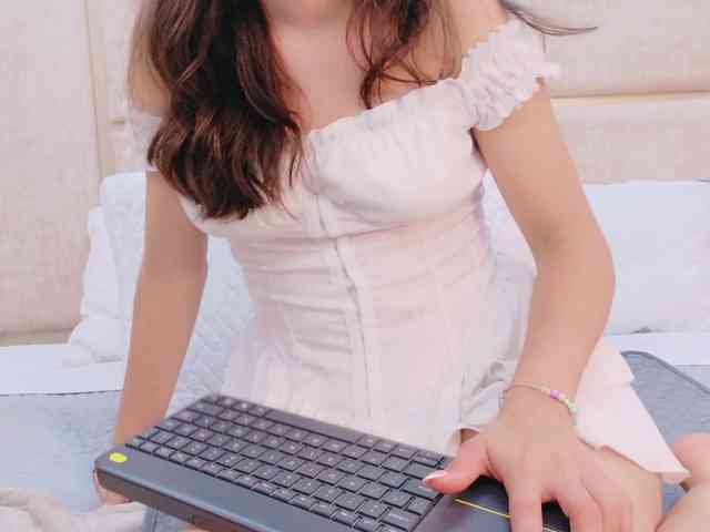 CarolineVega