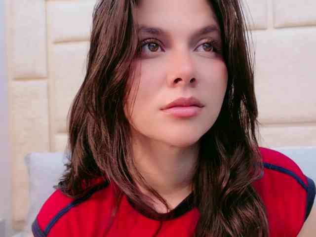 CarolineVega