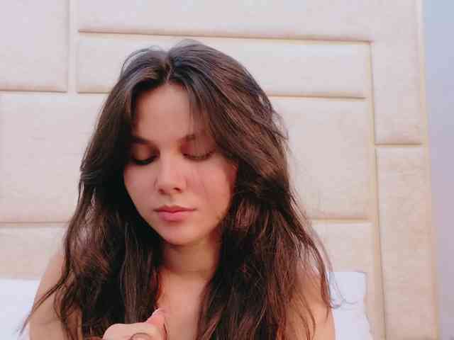 CarolineVega