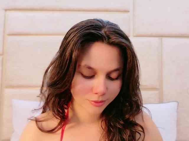 CarolineVega webcam