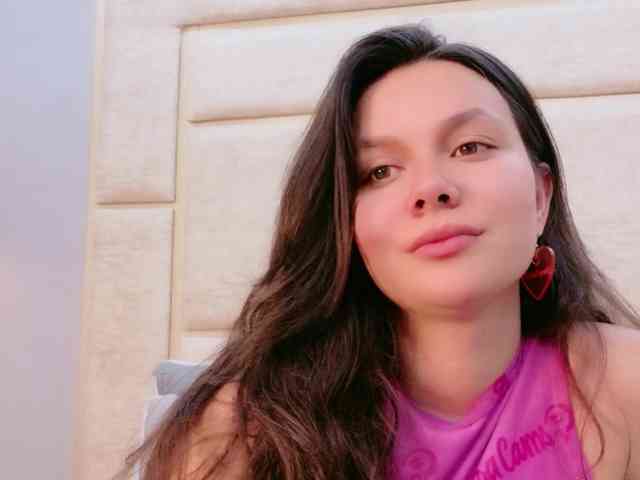 CarolineVega webcam