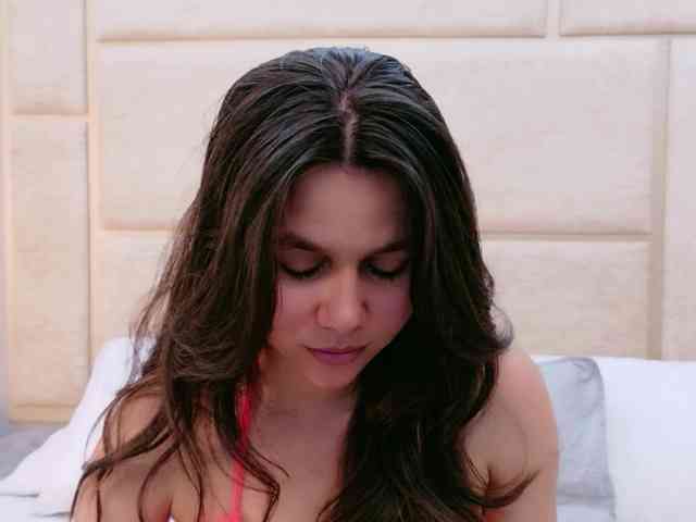 CarolineVega webcam