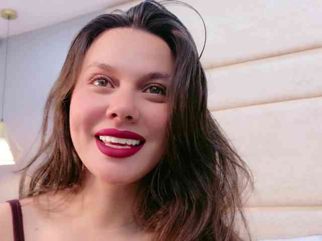CarolineVega