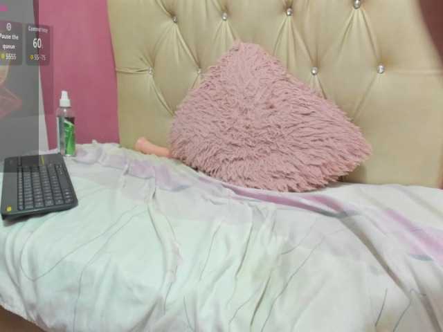 LuciaSpear live cam on BongaCams