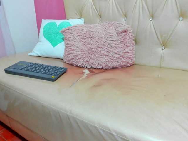 LuciaSpear live cam on BongaCams
