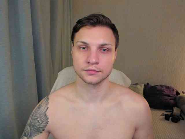 AlexPolo Sex Cam Show