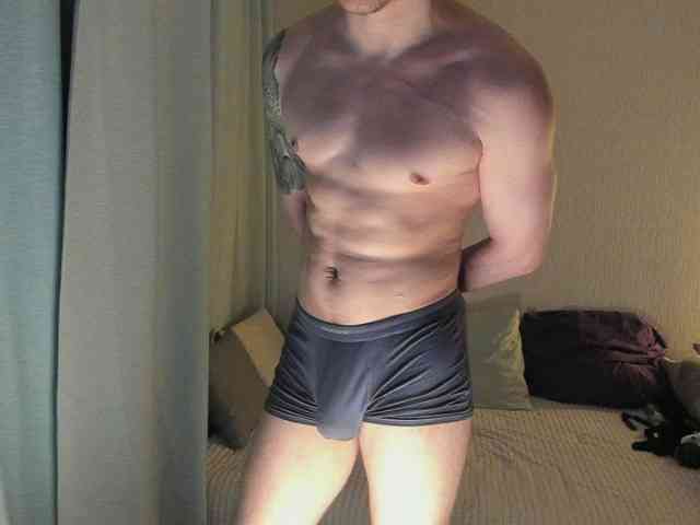 AlexPolo Sex Cam Show