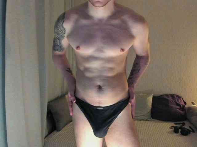 AlexPolo Sex Cam Show