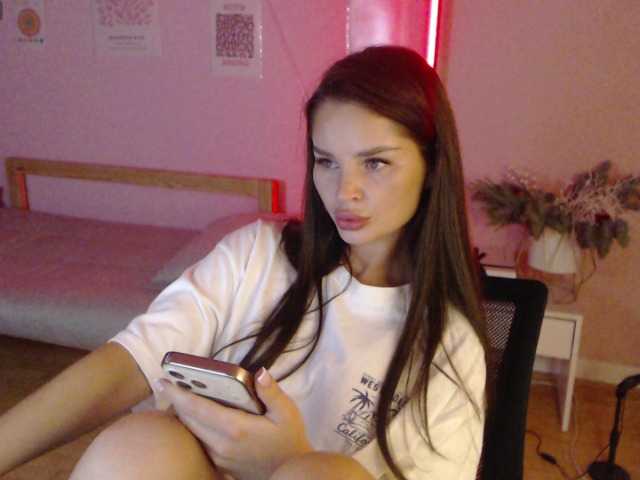 MikaelaBanes