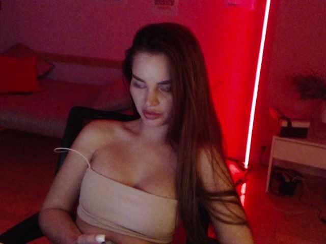 MikaelaBanes