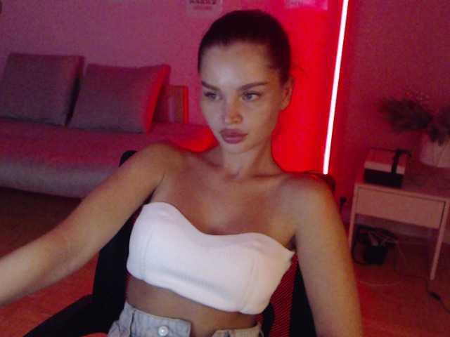 MikaelaBanes