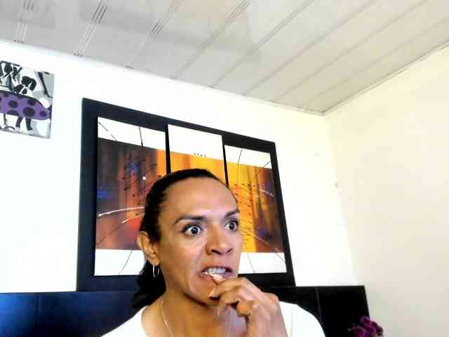 MeganRhyder Live Webcam on BongaCams