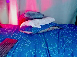 Evah-lee Porn Show