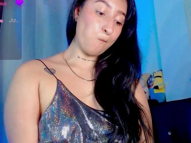 Evah-lee live cam on BongaCams