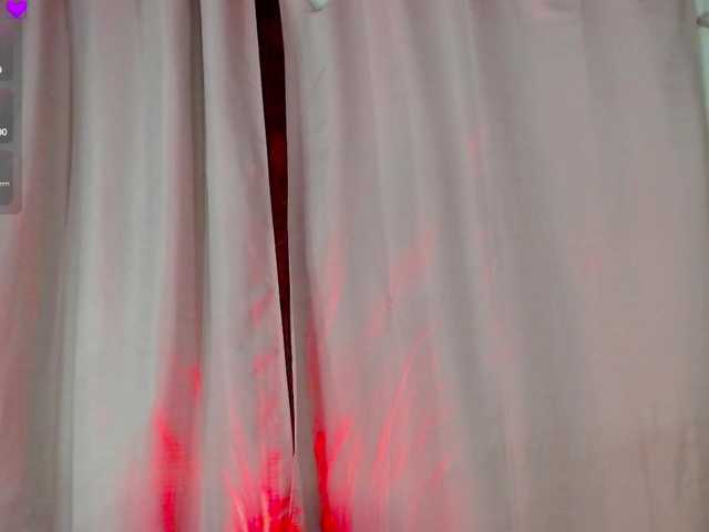 Evah-lee live cam on BongaCams
