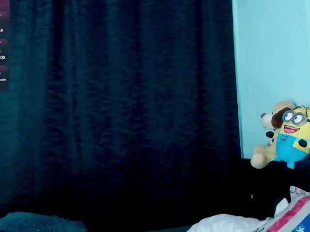 Evah-lee live cam on BongaCams