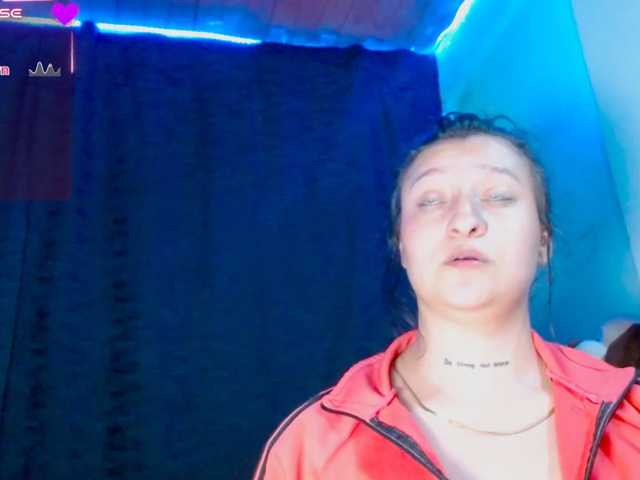 Evah-lee live cam on BongaCams