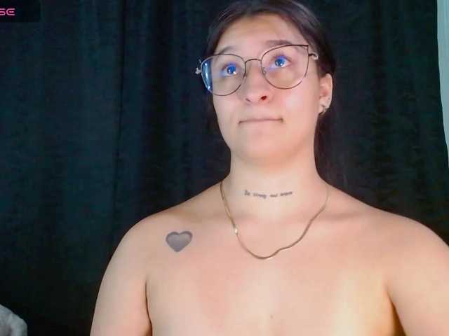 Evah-lee live cam on BongaCams