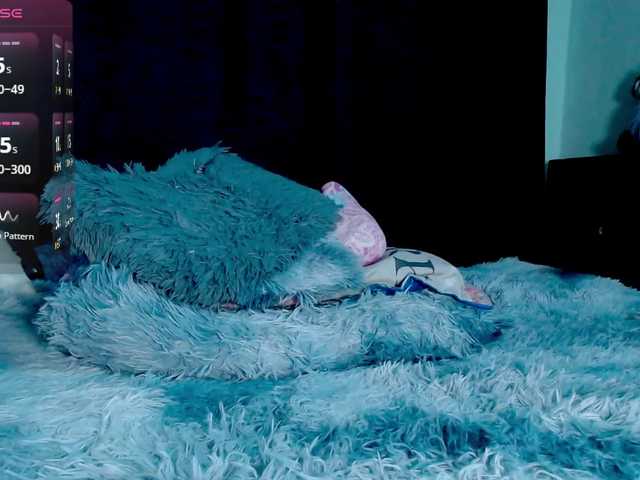 Evah-lee's BongaCams show and profile