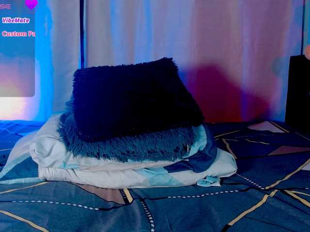 Evah-lee live cam on BongaCams
