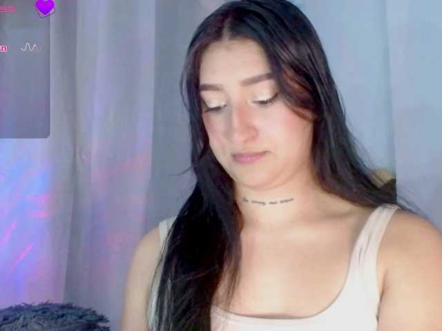 Evah-lee live cam